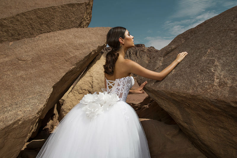 Pnina Tornai 2016 Wind Upon Water Bridal ElegantWedding