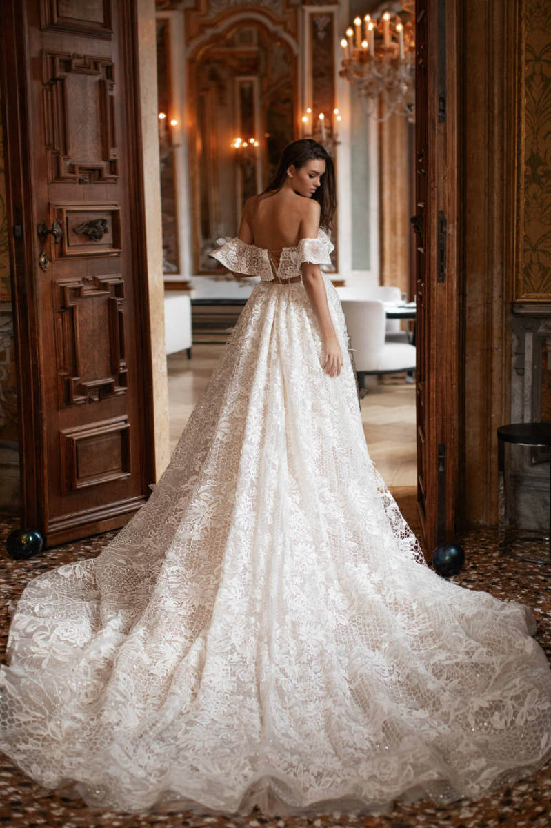 Milla Nova 2019 Royal Collection ElegantWedding