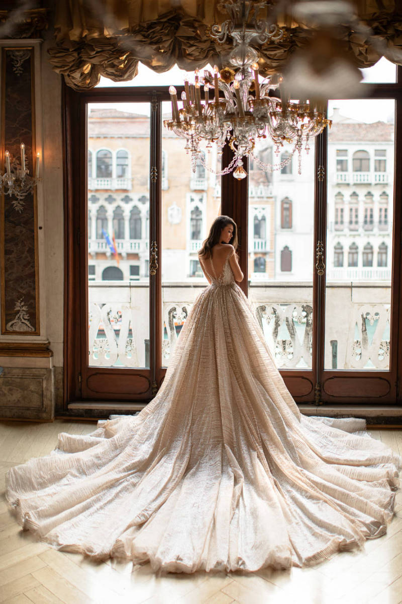 Milla nova royal collection 2019 2025
