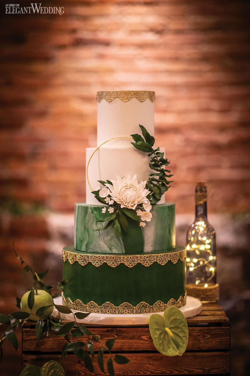 Floral Hoop Wedding Cake