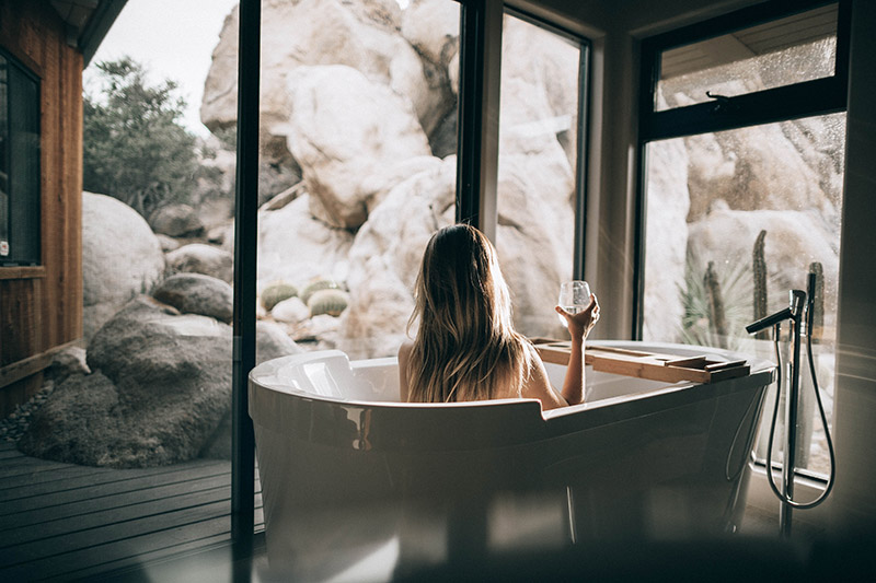 SPA-DAY-ON-YOUR-WEDDING-ANNIVERSARY