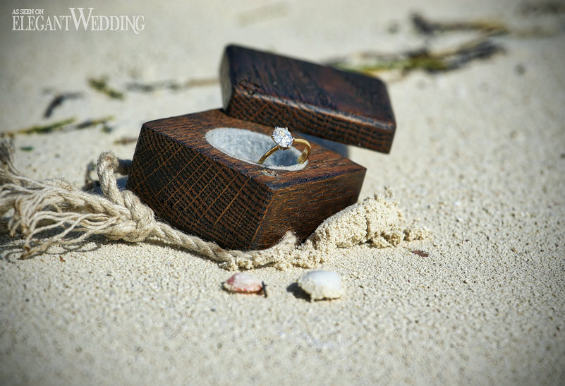 peter-hansen-g__1qQUENN0-unsplash wedding proposal using nature as your backdrop diamond ring in a box