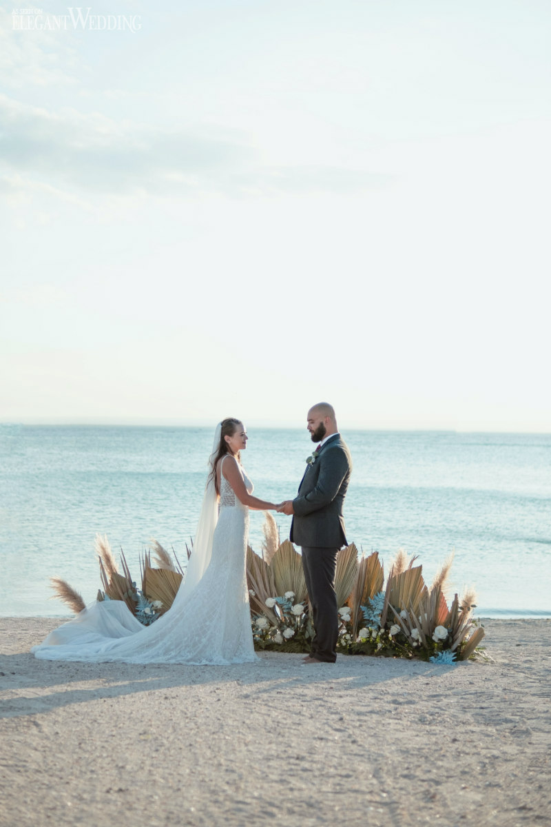 asdrubal-luna-evMXfNP1ZZ8-unsplash how to plan your wedding