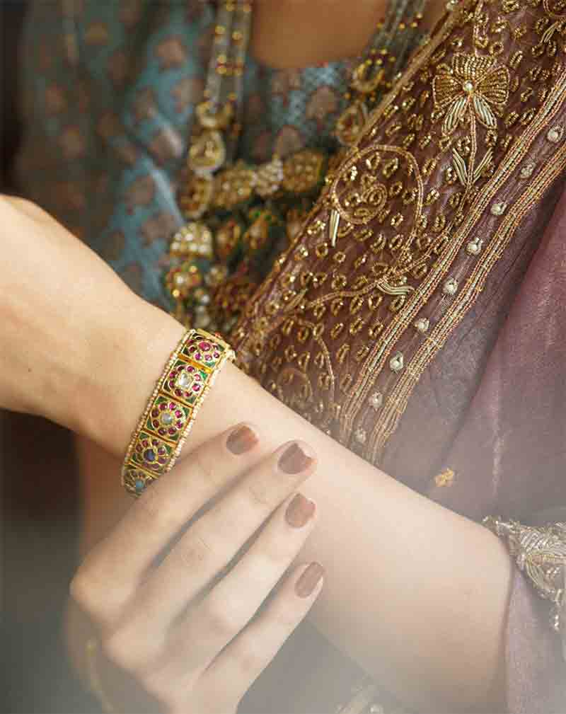 Choosing-Indian-Wedding-Jewelry-bracelet Choosing Indian Wedding Jewelry