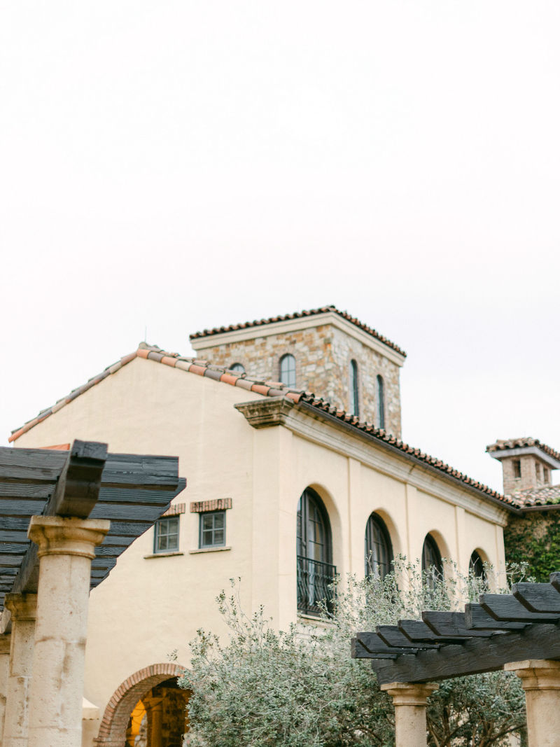 Tuscany intimate wedding inspiration Darian Reilly Photo1 tuscan style wedding venue