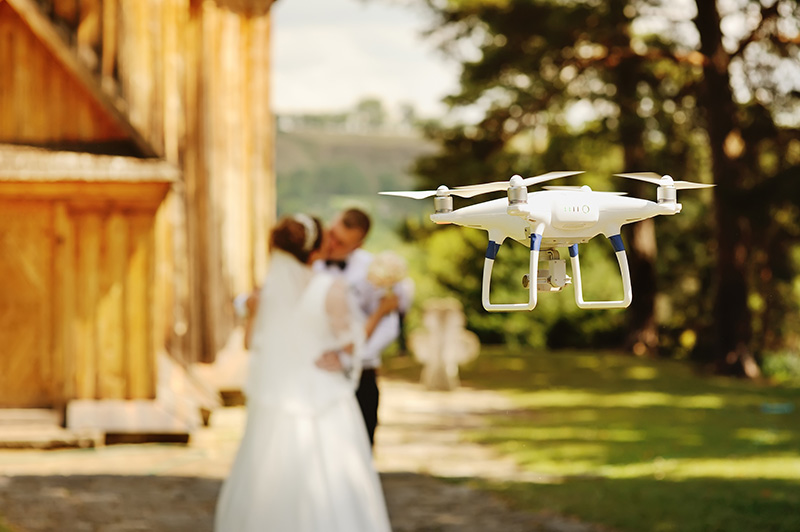 HIRING-A-WEDDING-VIDEOGRAPHER tips on hiring a videographer