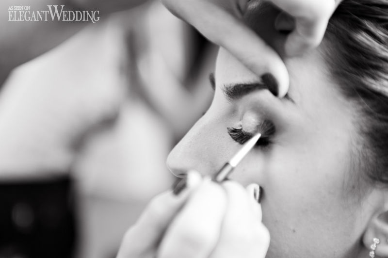 jamie-coupaud-_B5vT7ZfCzg-unsplash wedding makeup