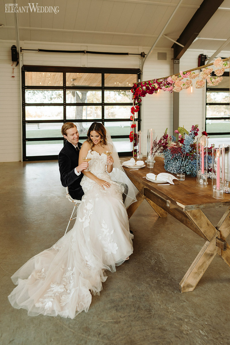 Mea's Ridge Wedding in Johnson City, TX_Riley Glenn Photography_Maes-Ridge-Wedding-Venue-Texas-Riley-Glenn-Photography-108_low pink wedding table decor