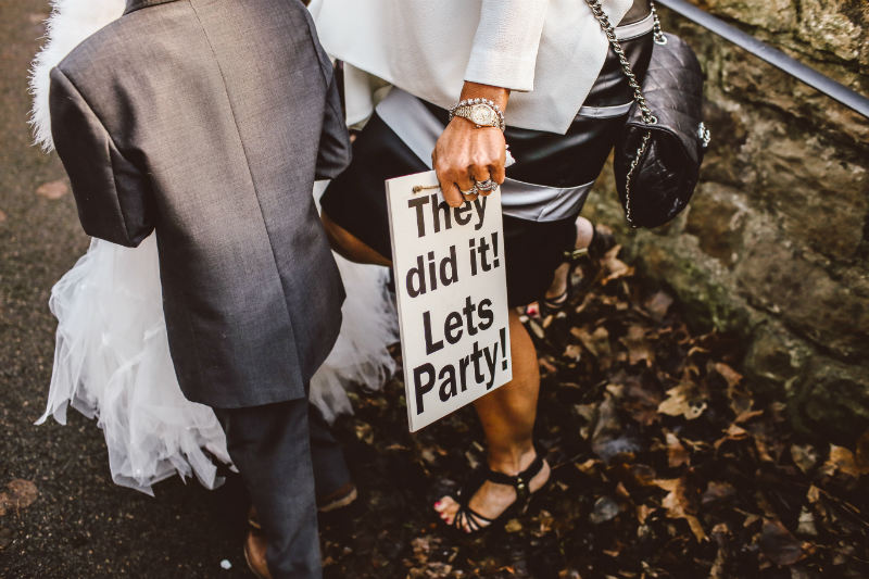 thomas-william-1IPCQ-cRD5k-unsplash they got married