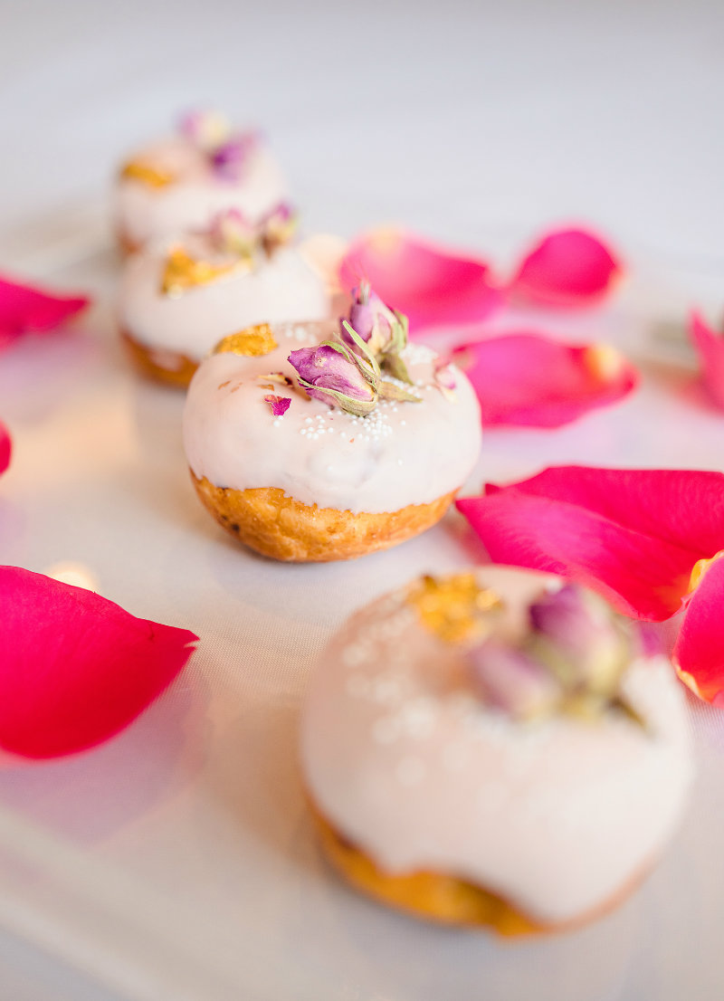 IshitaFers_2 wedding donuts