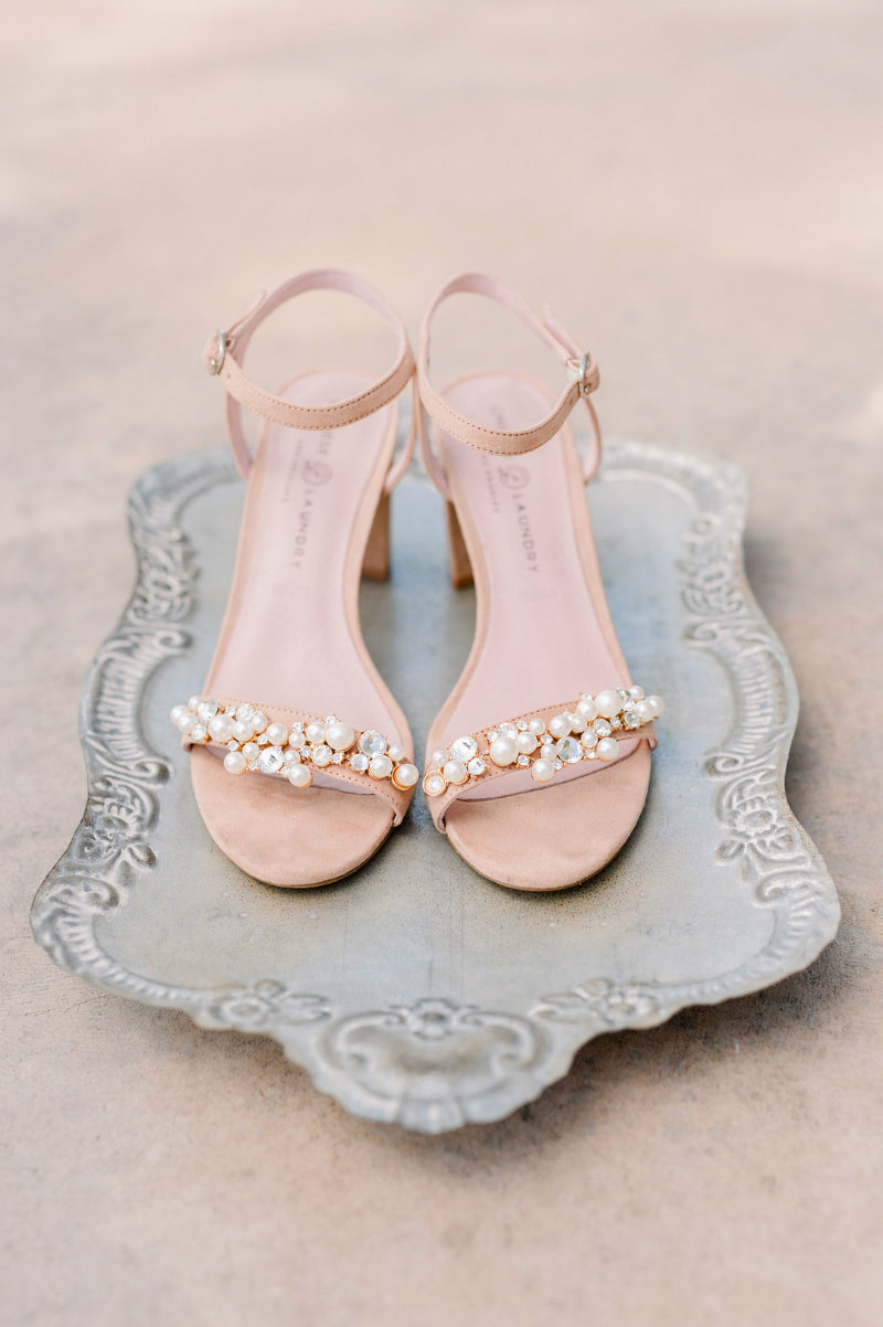 blue wedding theme5 pink wedding shoes