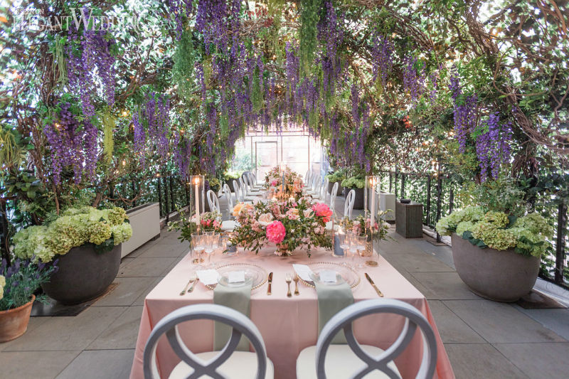 Rooftop-Micro-Wedding-at-The-Beekman_Melani-Lust-Photography-_beekman_0376_low
