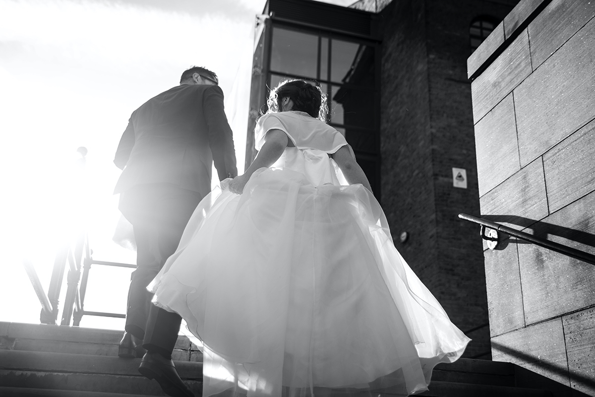 natalie-thornley-OGLKUc0Kk0s-unsplash intimate rooftop wedding