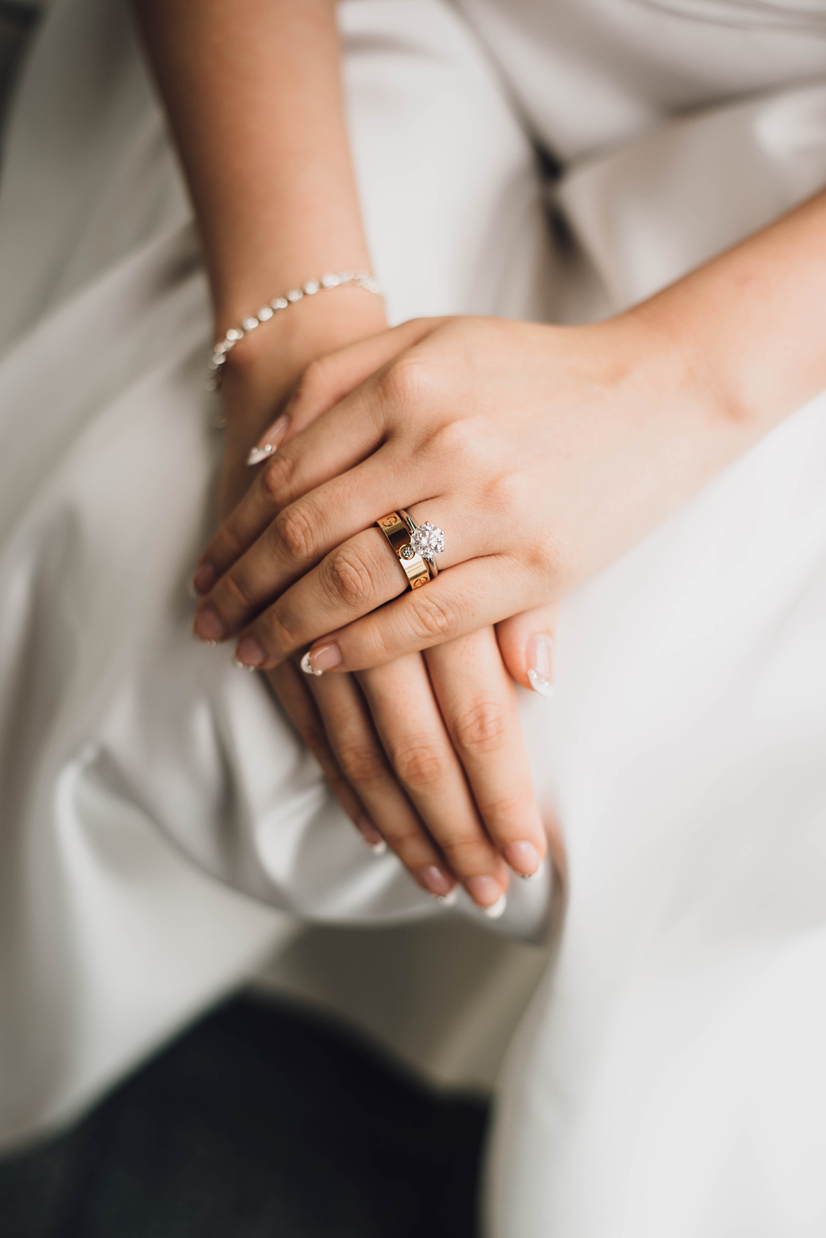 chuttersnap-NYqEk7a42yc-unsplash halo engagement ring