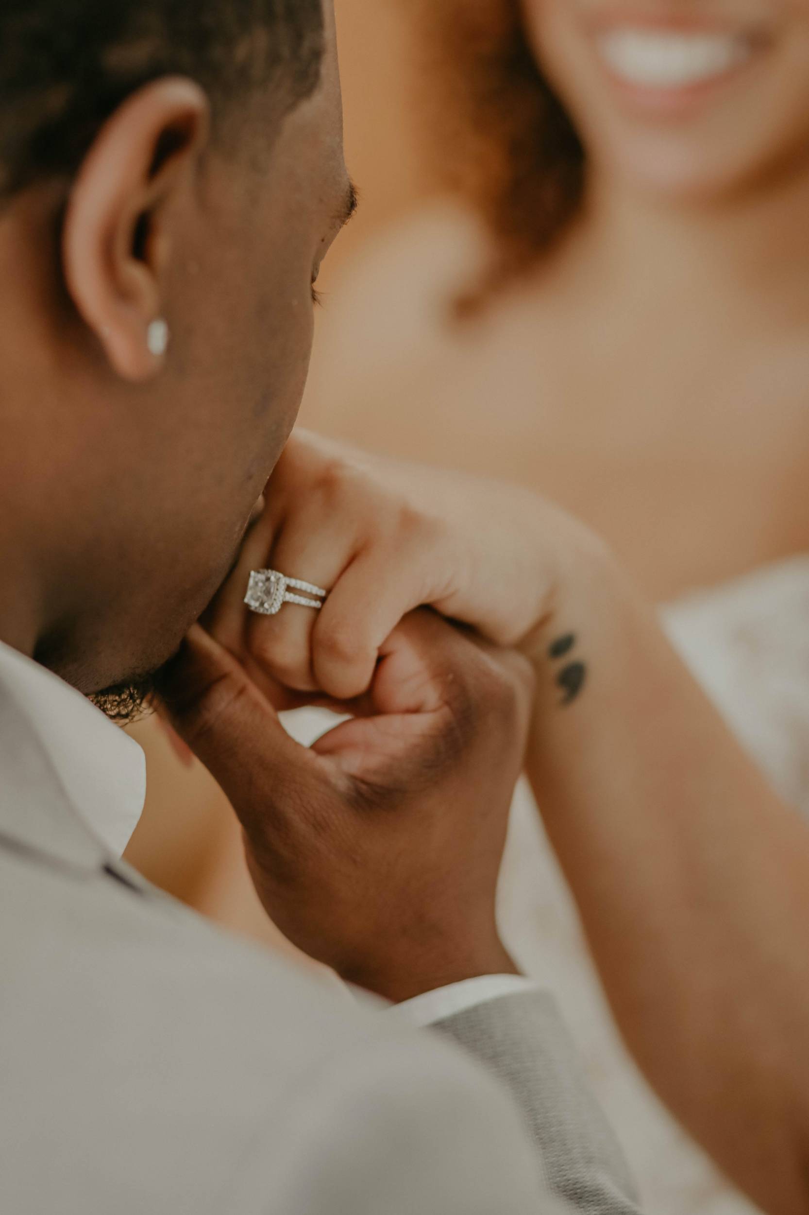 kadarius-seegars-WgBCmTBt13I-unsplash wedding engagement ring