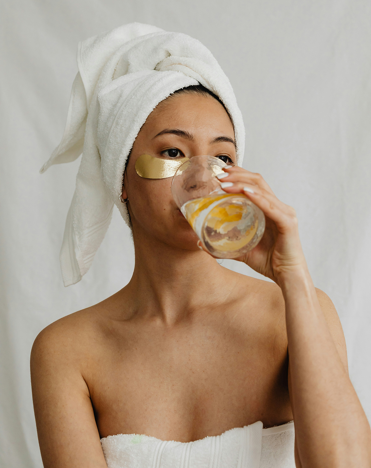 karolina-grabowska-cHnVDDVenhs-unsplash skin care routine