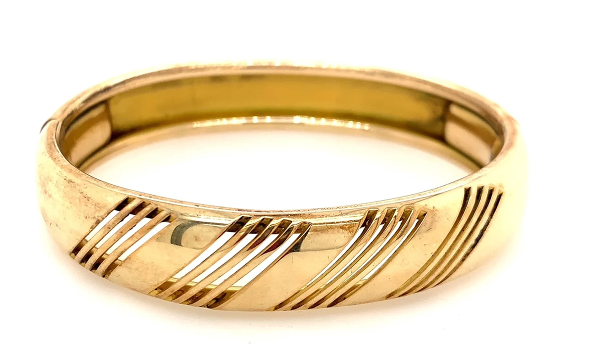 gold bangle