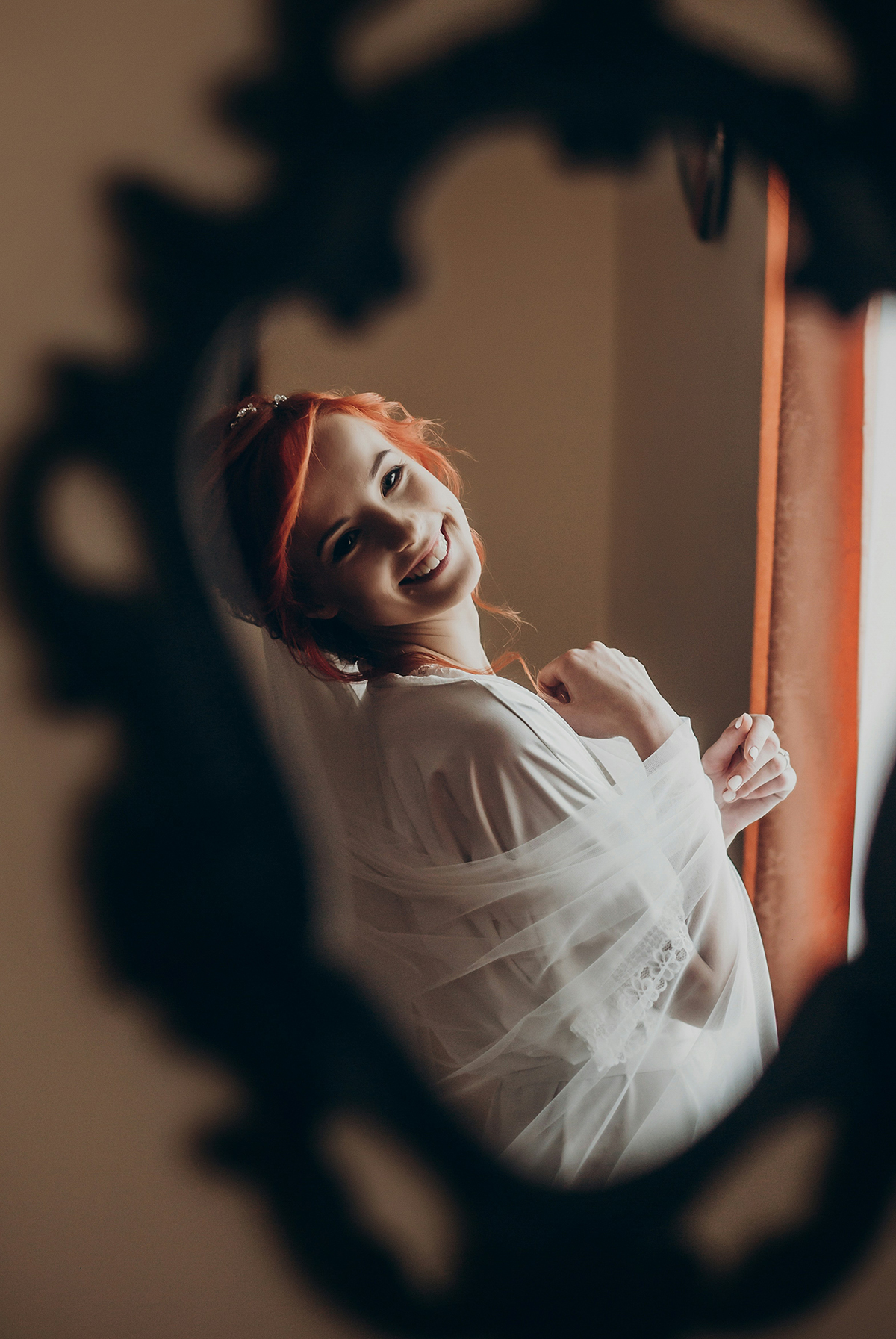 getty-images-sApRAEbvKd0-unsplash the perfect smile on your wedding day