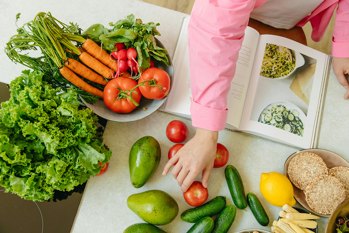 pexels-yaroslav-shuraev-8844888 Why Nutritious Eating Should Be Part of Your Wedding Countdown Checklist