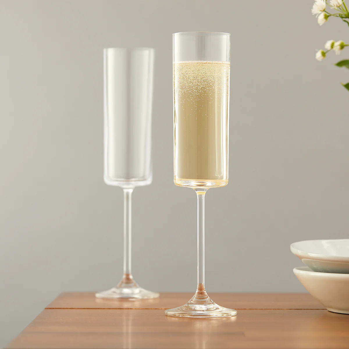 JC102123_Claire-Champagne-Glass_7