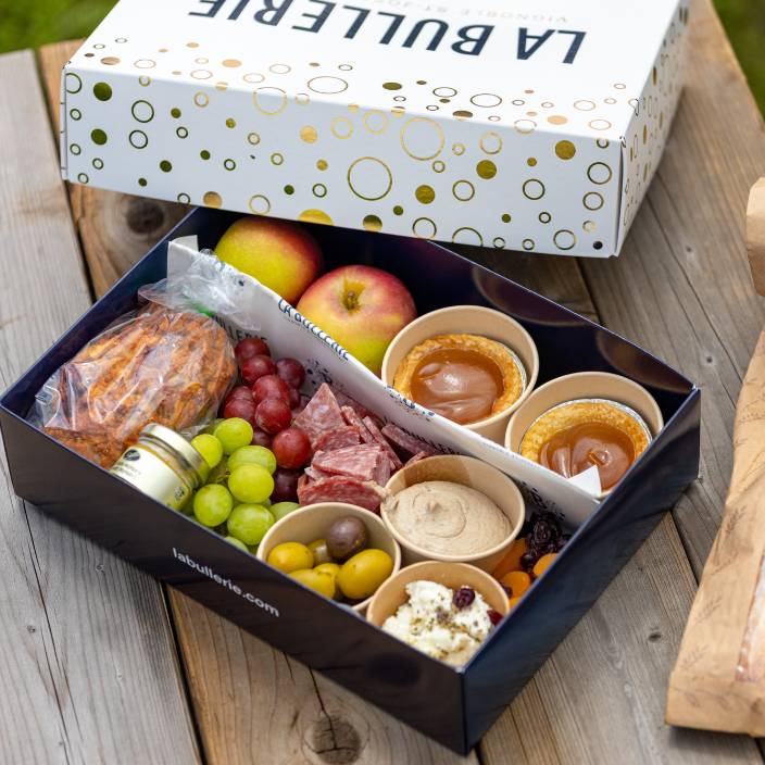 BULLERIE-PICNIC BOX Discover La Bullerie: A Hidden Gem for Unforgettable Experiences