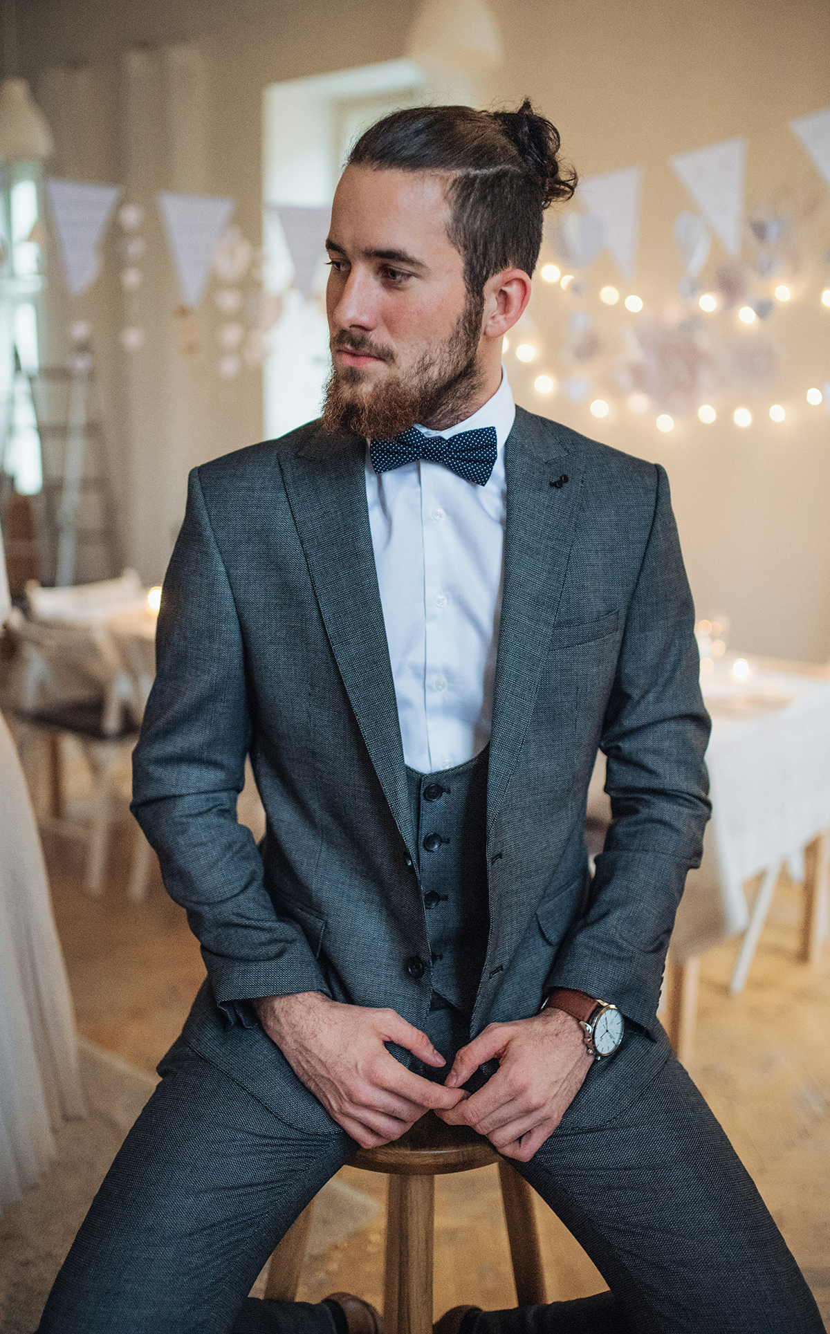 getty-images-13lfEYLNCoQ-unsplash light colour tuxedo