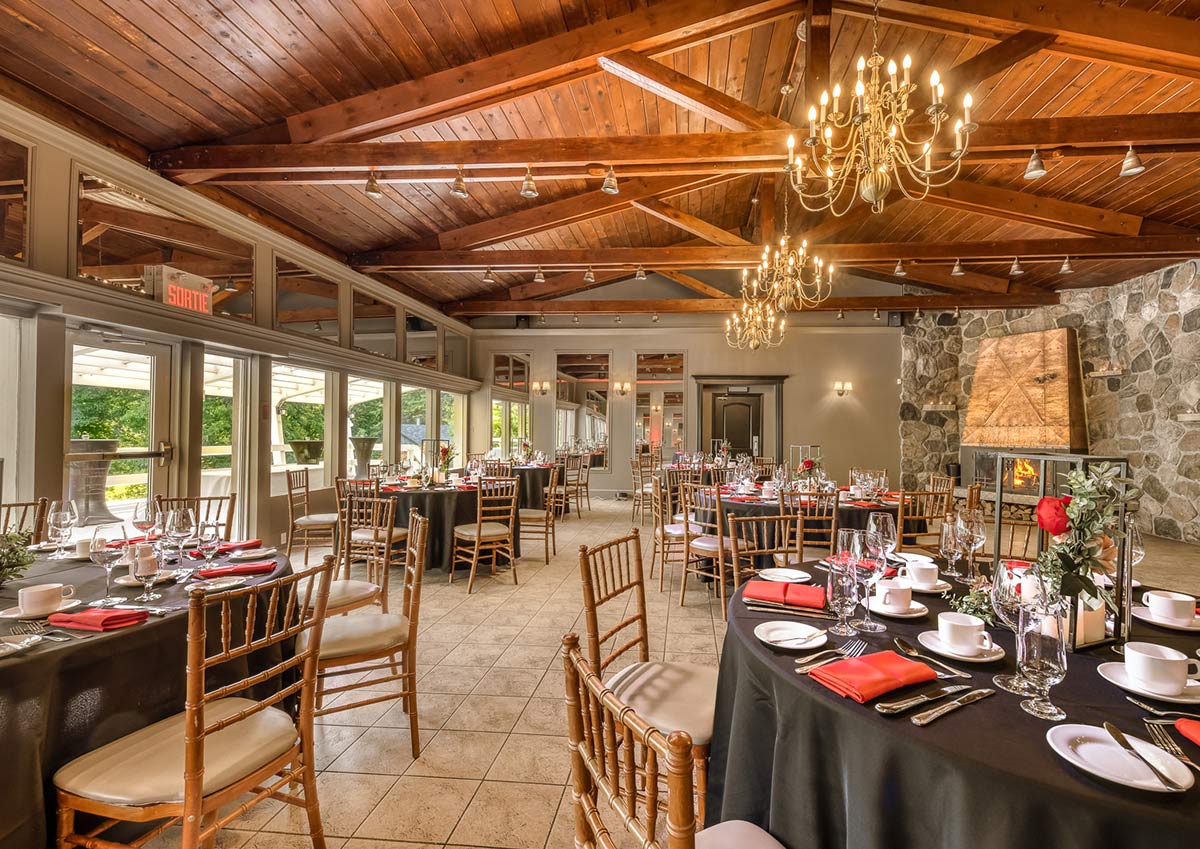 la-distinction-salles-de-reception-2 rustic wedding theme at La distinction wedding venues