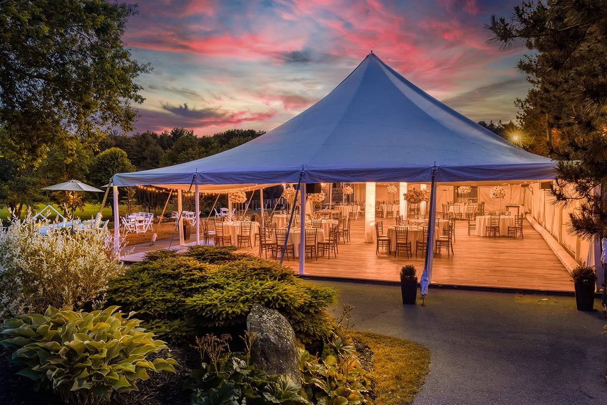 la-distinction-salles-de-reception-6 la distinction for a tent wedding in quebec