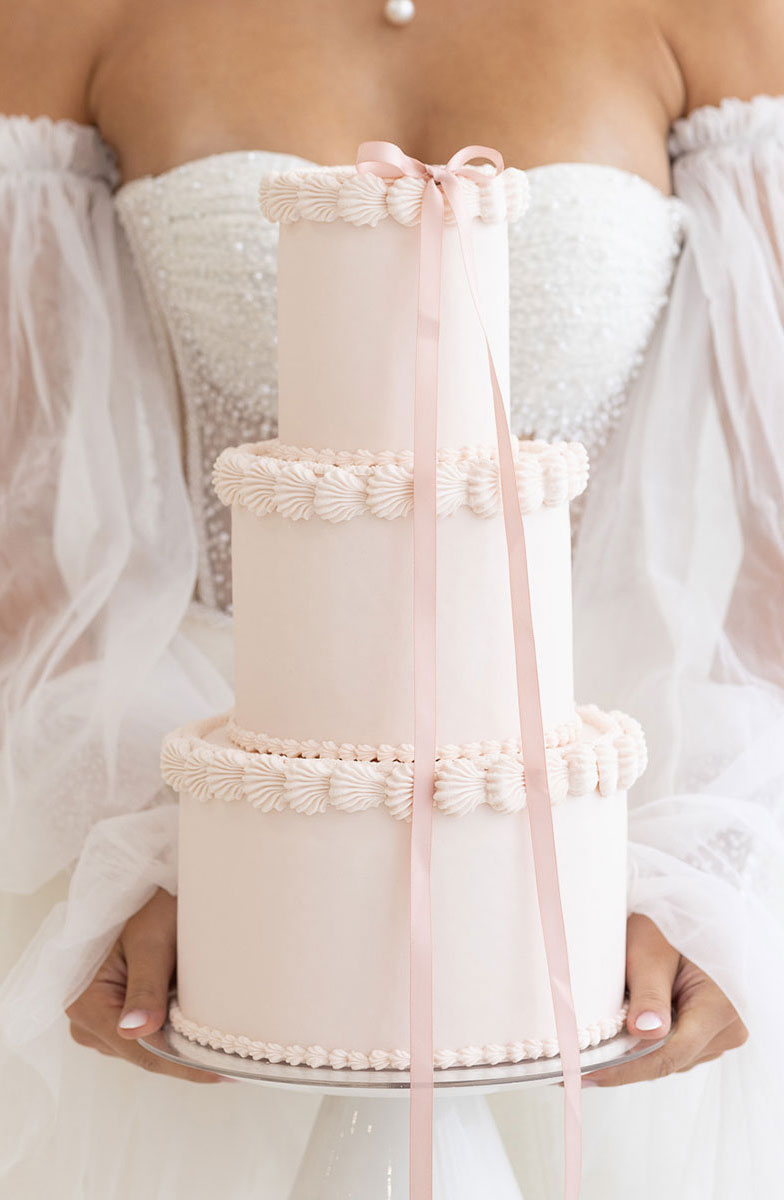 EMOTIONS-GATEAUX-PINK-WEDDING-CAKE PINK WEDDING CAKE