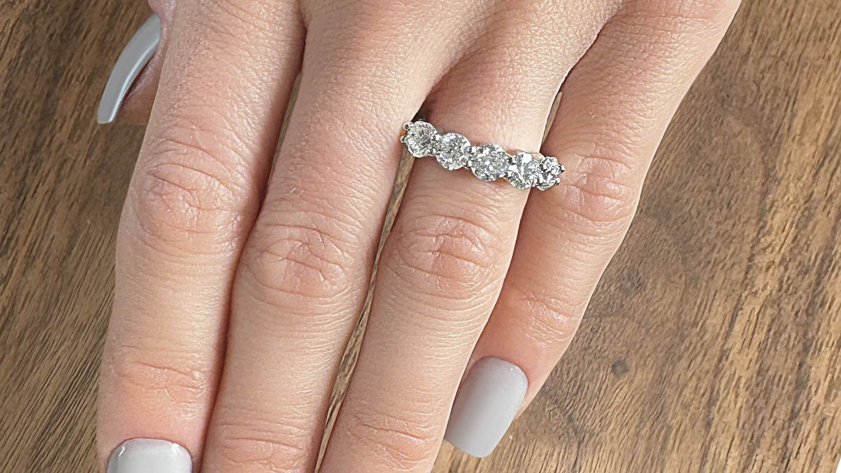 billig-jewelers-wedding-band choosing your wedding bands