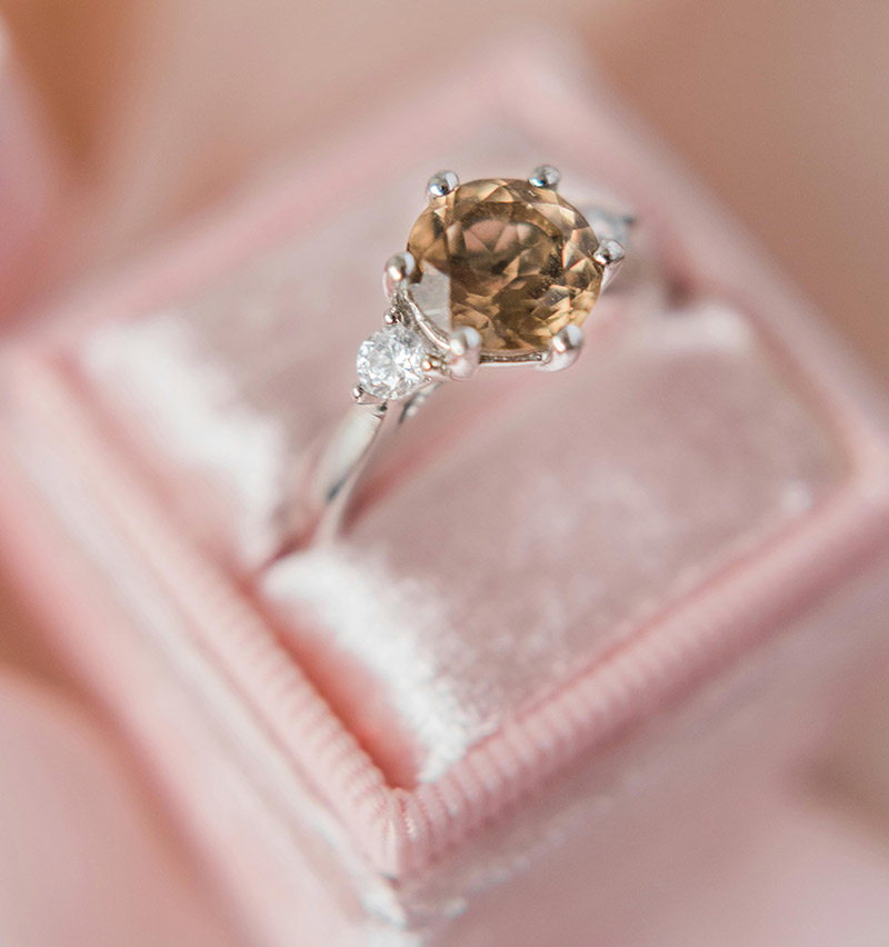 pexels-arthousestudio-4618533 1 carat diamond