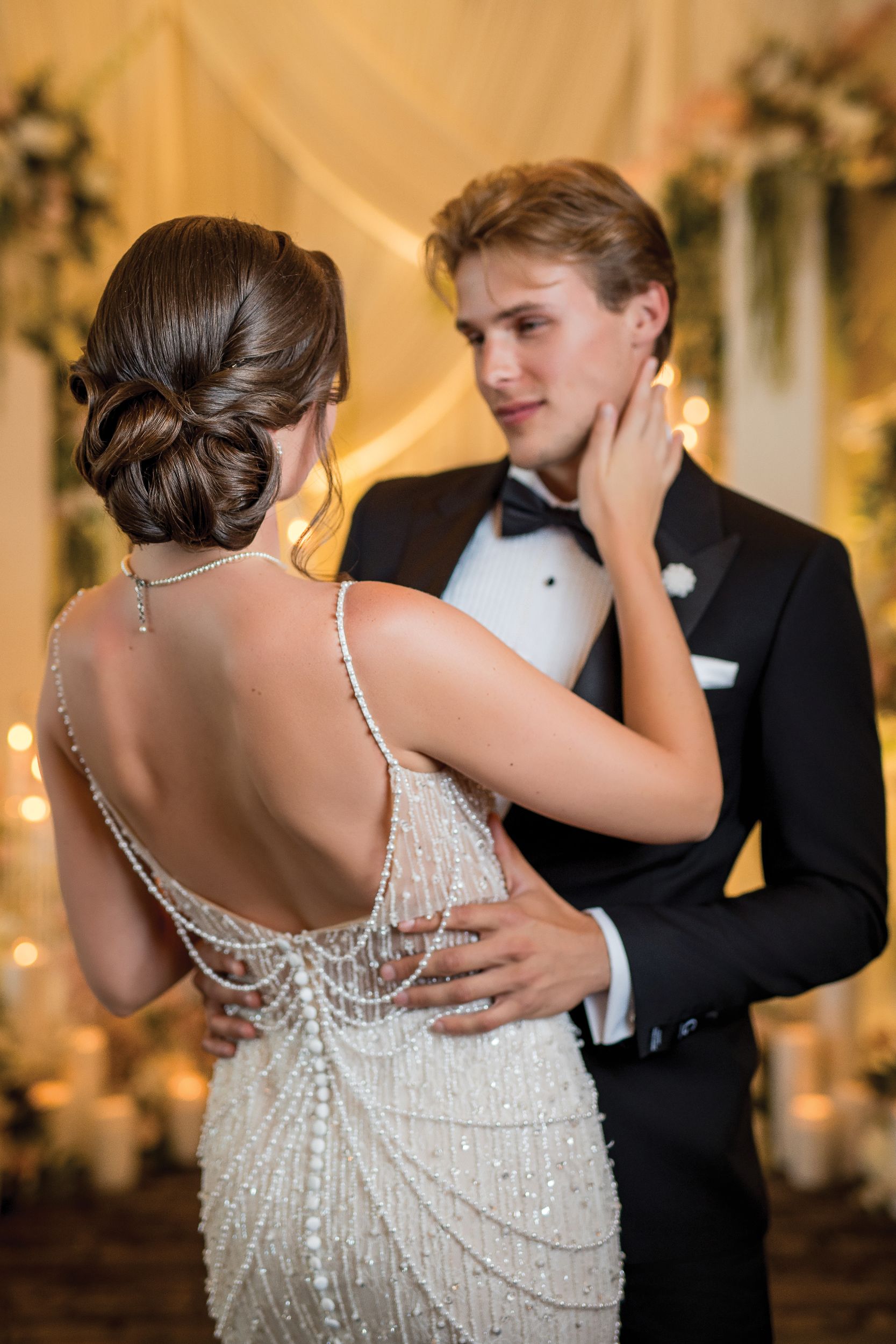 ElegantWeddingMagazine-0013 bride and groom