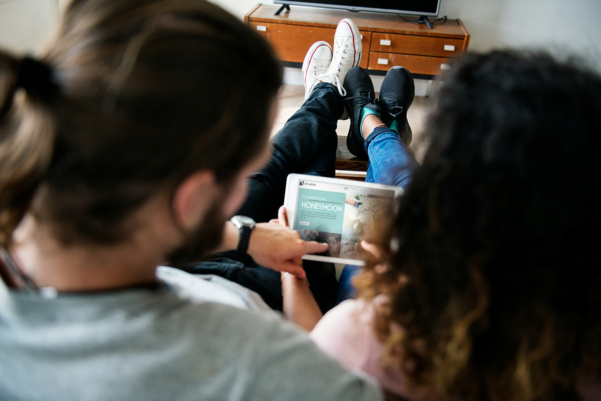 curated-lifestyle-02BWR6_kB8o-unsplash planning your wedding