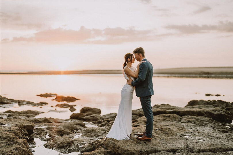 destination garden wedding theme