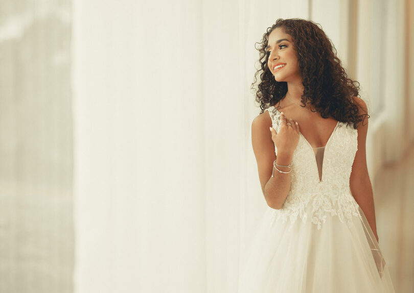 curly hair brides