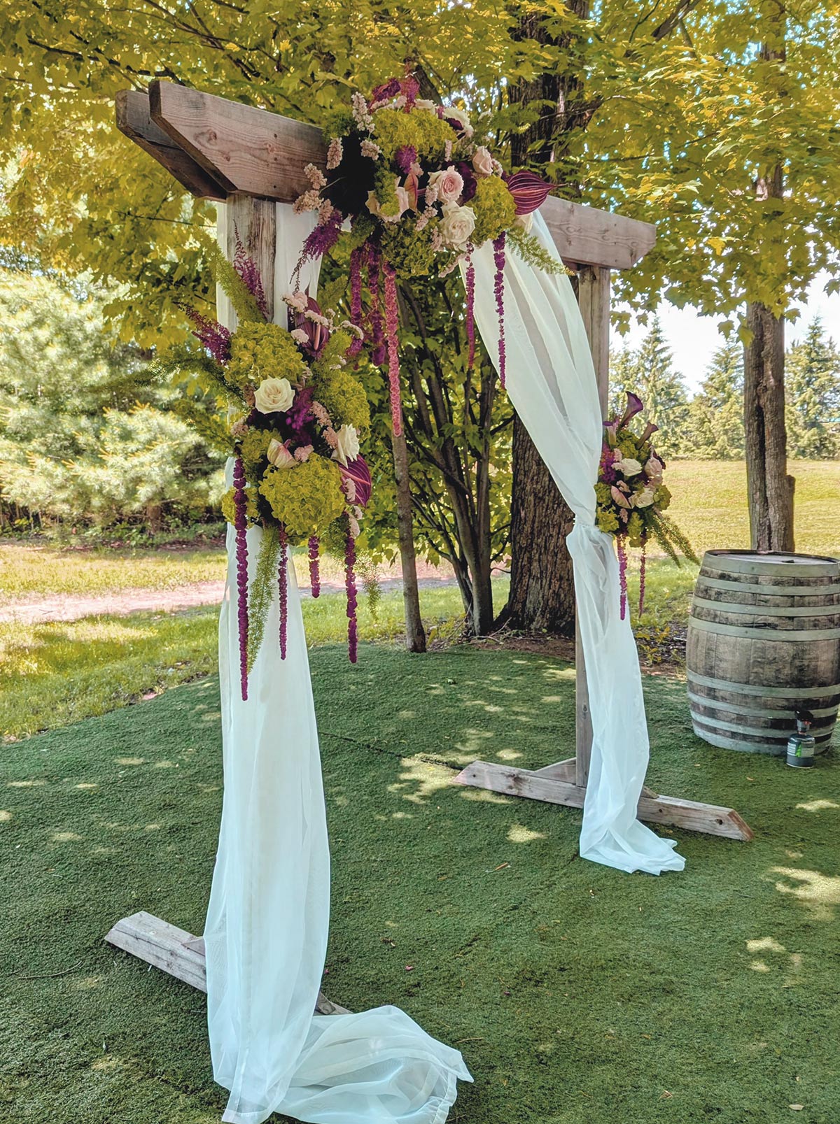Arche-mariage-oceanne-laurent-2026-ombelle-fleuriste